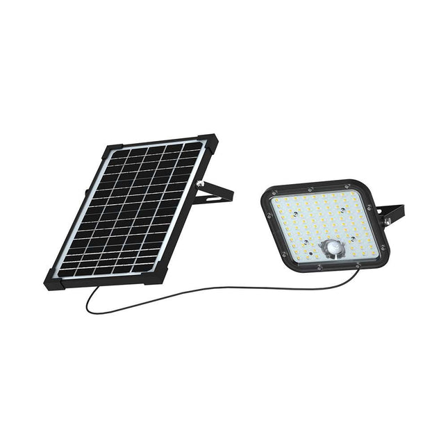 Proyector LED solar de 4800 lm, mando a distancia, sensor de movimiento