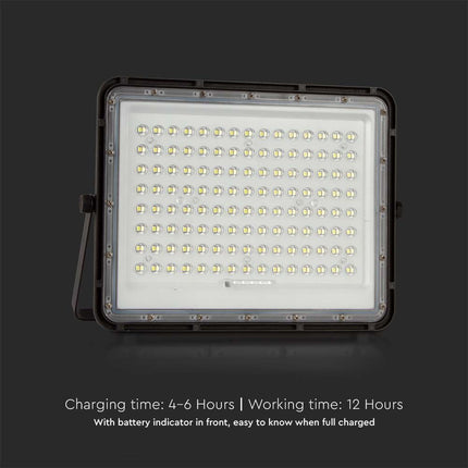 Proyector LED solar de 1800 lm, mando a distancia, temperatura de color 6400 K