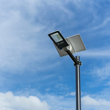 Farola solar LED de 4000 lm y 6000 K